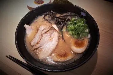Tonkotsu all topping ramen