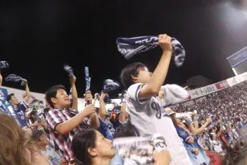 Cheering a great catch