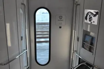 Sonic train: exit door