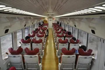 Sonic train: seats type 2
