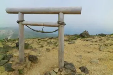 One of the many religious monuments dotted around the mountian.