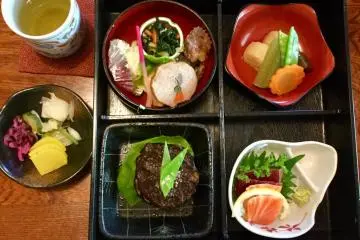 Washoku favorites in a classic bento box.