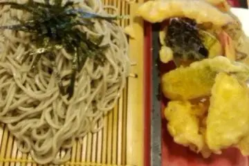 Hand made soba with super-crispy tempura