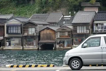 Ine, with its famous "boat houses" offers a centrally located Michi no Eki - free overnight stay with views of the town and the sea.