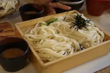 Mizusawa udon (Photo: <a href="https://www.flickr.com/photos/azzuriceo/3873378863/in/photolist-6Uh5Ac-nddejs-bUz7UB-6Um6oq-8zZsTF-qcxGs-2gCaXEb-2gCakk1-2gCakTF-2gCakCq-bVtdw6" target="_blank" rel="noreferrer noopener nofollow">Tomo</a> / <a href="https://creativecommons.org/licenses/by/2.0/" target="_blank" rel="noreferrer noopener nofollow">CC BY 2.0</a>)