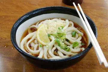 Sanuki udon noodles (Photo: <a href="https://www.flickr.com/photos/raneko/2379869426" target="_blank" rel="noreferrer noopener nofollow">raneko</a> / <a href="https://creativecommons.org/licenses/by/2.0/" target="_blank" rel="noreferrer noopener nofollow">CC BY 2.0</a>)
