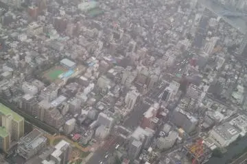 밖이 미니어쳐처럼 보인다