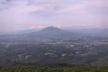 At about three quarter of the way is the first lookout spot