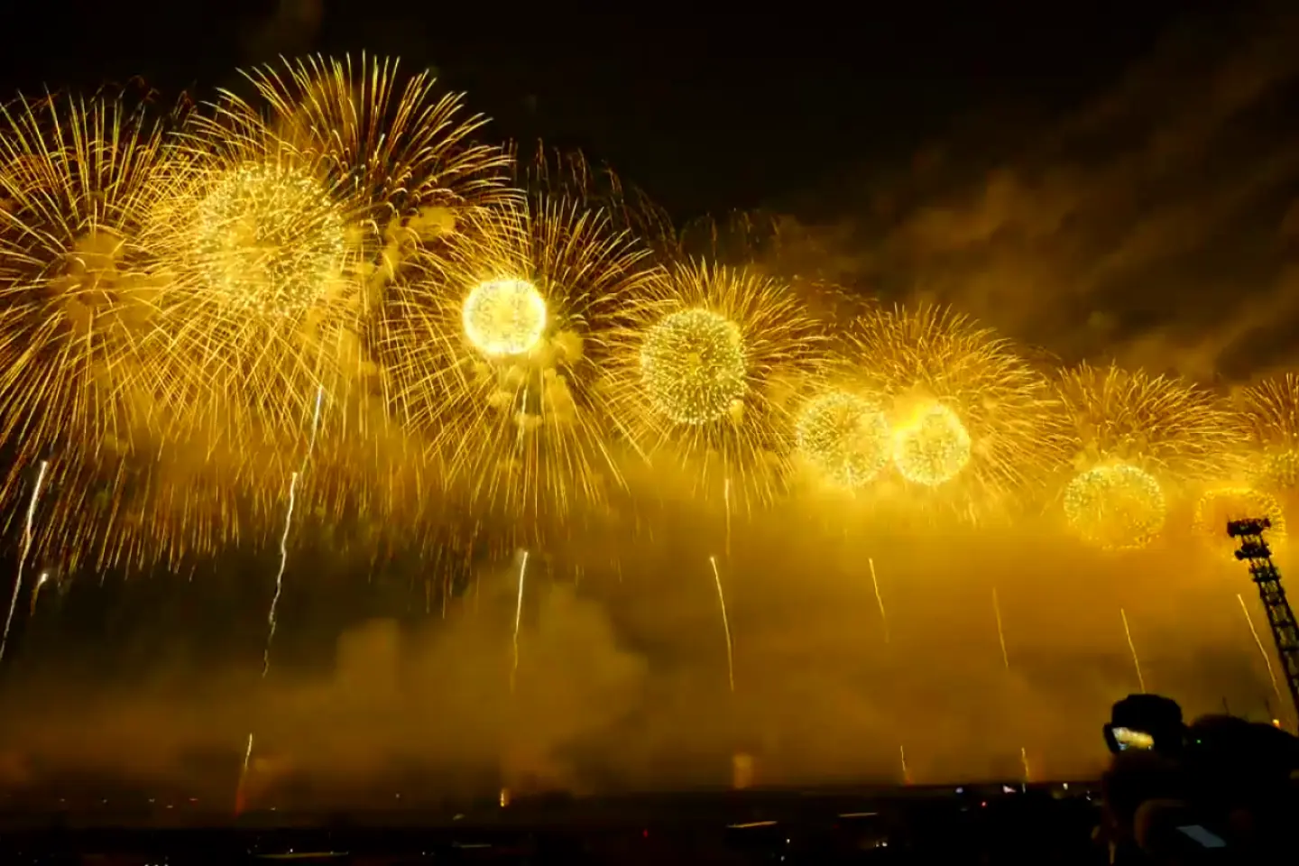 Fireworks events like the Nagaoka Fireworks Festival have been nixed this year (저작권: 113icecream / CC BY-SA 3.0)
