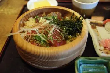 Tekone sushi
