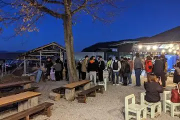 Waiting in line for the onsen to open