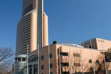 Act City, Hamamatsu (Photo: <a href="https://commons.wikimedia.org/wiki/File:ActCityHamamatsu.jpg" target="_blank" rel="noreferrer noopener nofollow">Ichitaro</a> / <a href="https://creativecommons.org/licenses/by-sa/3.0/deed.en" target="_blank" rel="noreferrer noopener nofollow">CC BY-SA 3.0</a>)