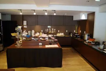 <p>Breakfast bar at Hotel Ibis Styles Kyoto Station</p>