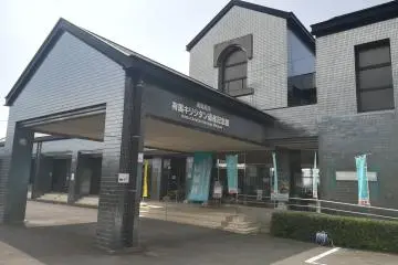Gallery image