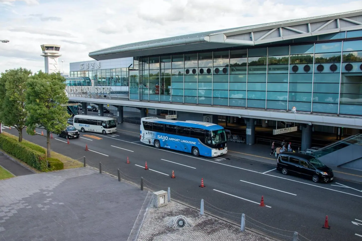 Outside Hiroshima Airport (Créditos de foto: decoplus / Shutterstock.com)