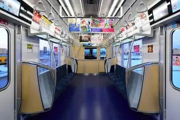 Kereta juga menjalani pembersihan ekstra