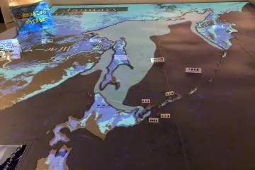 La carte géographique interactive 'avancée de la mer gelée à partir du mois de janvier. 