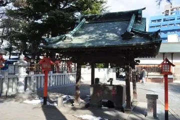 Ablution well, Soka Shrine