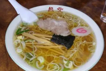 Yonezawa ramen, Yamagata (Photo: <a href="https://commons.wikimedia.org/wiki/File:%E7%B1%B3%E6%B2%A2%E3%83%A9%E3%83%BC%E3%83%A1%E3%83%B3.jpg" target="_blank" rel="noreferrer noopener nofollow">Ttsuchitori</a> / <a href="https://creativecommons.org/licenses/by-sa/4.0/deed.en" target="_blank" rel="noreferrer noopener nofollow">CC BY-SA 4.0</a>)