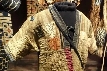 Attush bark clothing, Hokkaido