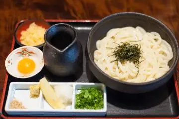 さぬき屋島のうどん本陣山田家