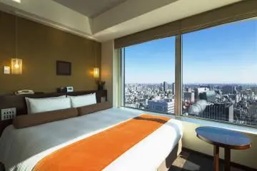 Lots of room to stretch out and sky-gaze