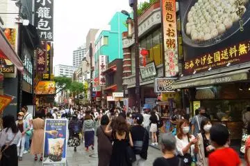  Just like during the pre-pandemic days, the streets are back to their usual human traffic