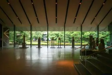 Inside the Nezu Museum