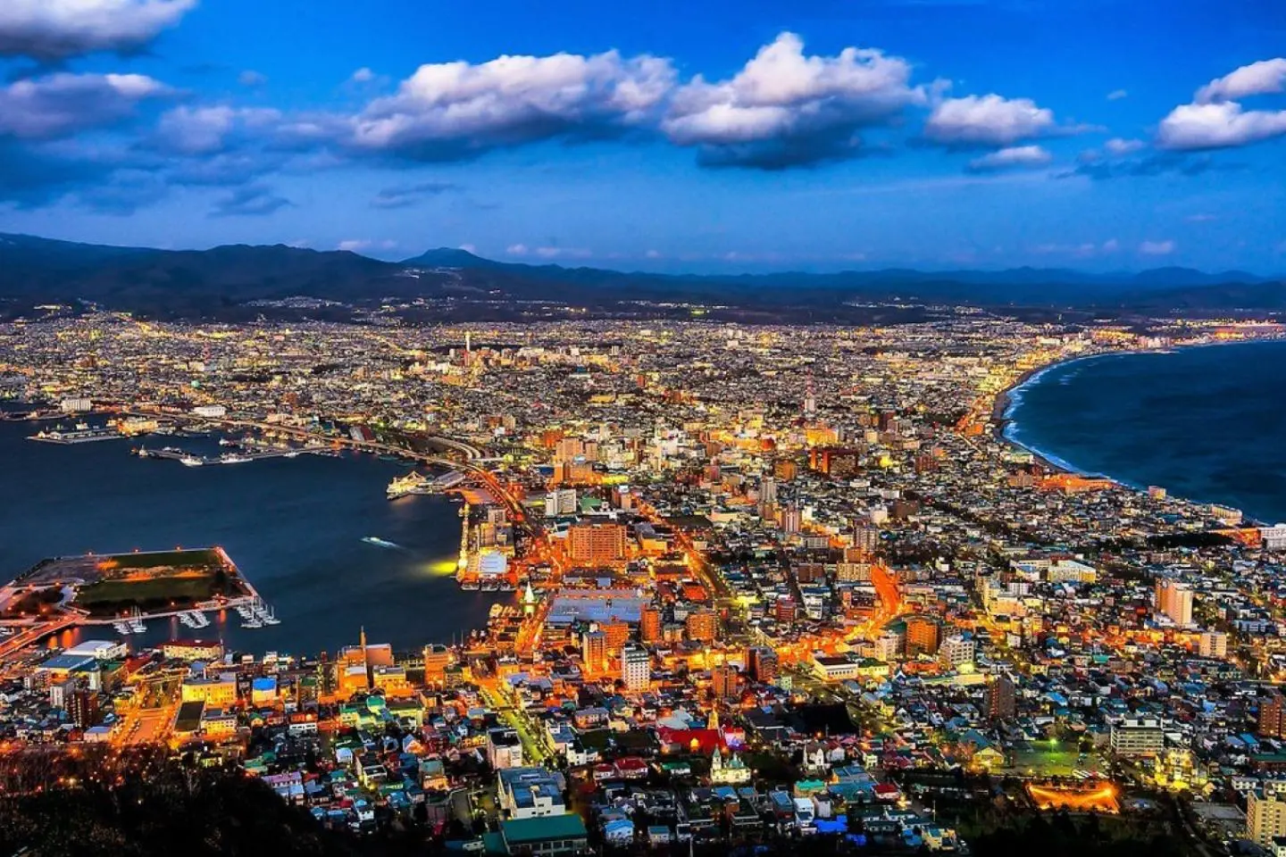 Photo:  Hakodate – eztokyo / CC BY-NC-SA 2.0