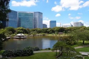 Hamarikyu Gardens
