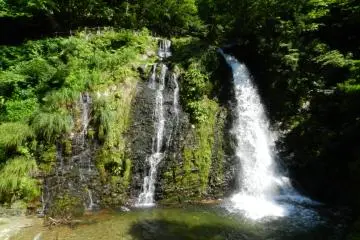 A different path back gives a different view of the waterfall.