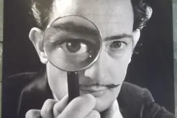 Dali will watch over you in the cafe
