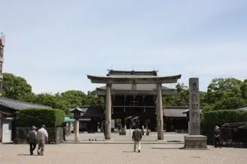 The First Shrine, Ichinomiya's ancient Masumida Jinja.