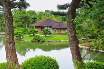 Shukkeien Garden Seifu-kan (Cool Breeze Tea House)