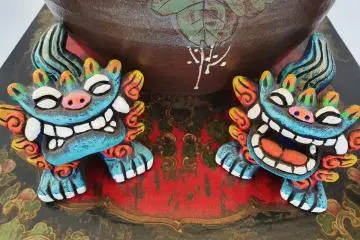 My colorful shisa pair!