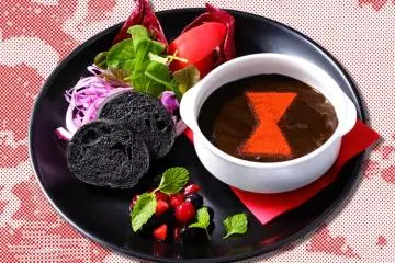 Black Widow jet-black squid ink gratin