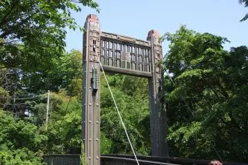 Tachikawa Park, bridge