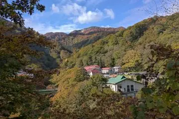 Three Summit Hike Around Geto Onsen