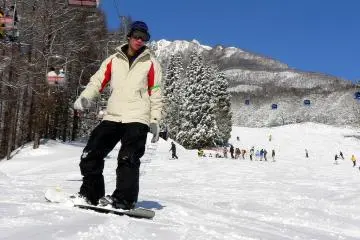 Boarders like Myoko Suginohara (Photo: Jeffrey Gelens / JT)