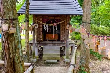 A small shrine amongst the Japanese gardens in Densho-en park