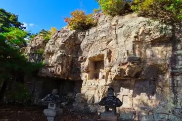 Iwaya Kannon 800 year old carvings