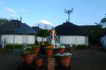 Below the playground which is on a mountain itself, is the 'slow lodge villas'. These too have a Fuji view.