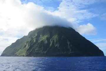 Ogasawara (Photo: <a href="https://www.flickr.com/photos/iucnweb/5862734709" target="_blank" rel="noreferrer noopener nofollow">IUCNweb</a> / <a href="https://creativecommons.org/licenses/by-nc-sa/2.0/" target="_blank" rel="noreferrer noopener nofollow">CC BY-NC-SA 2.0</a>)