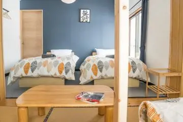 Japanese/Western Family Room