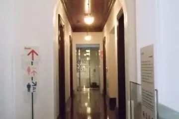 <p>One of the few places in the interior where photographs are allowed</p>