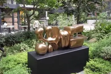 <p>A sculpture in the garden</p>