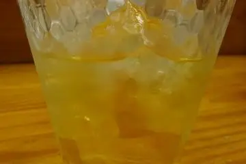 Who doesn't like umeshu on ice?