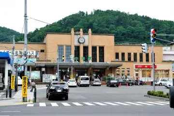 Gallery image