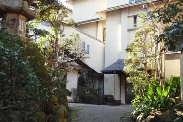 Gallery image