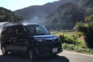 Cruising around narrow country lanes